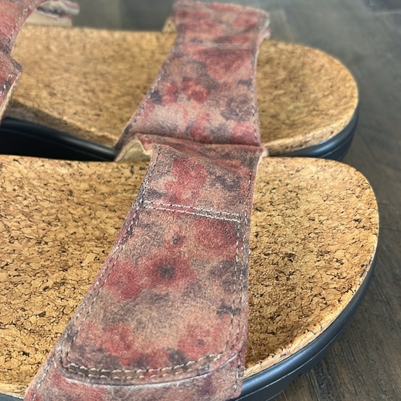 Alegria Len Slides-Sandals - Picture 12 of 16